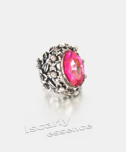 Anillo con cristales