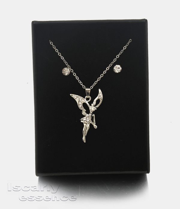 Collar con pendientes a juego