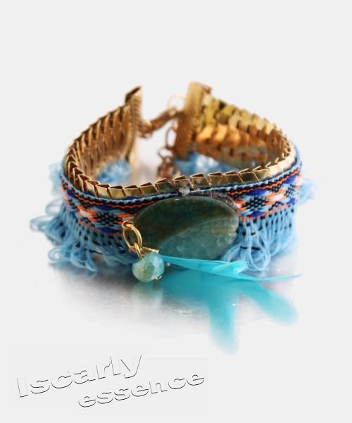 Brazalete Bordado