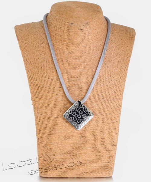 Collar estilo pandora
