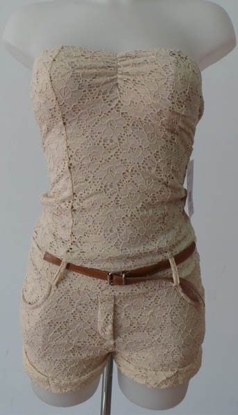 MONO SHORT DE ENCAJE