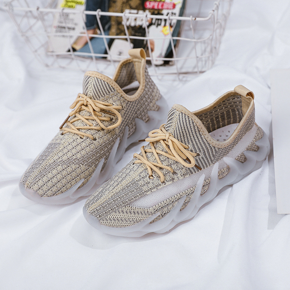 Zapatilla deportiva de tejido jaspeado con suela translúcida esculpida (imagen de) Zapatilla deportiva de tejido jaspeado con suela translúcida esculpida