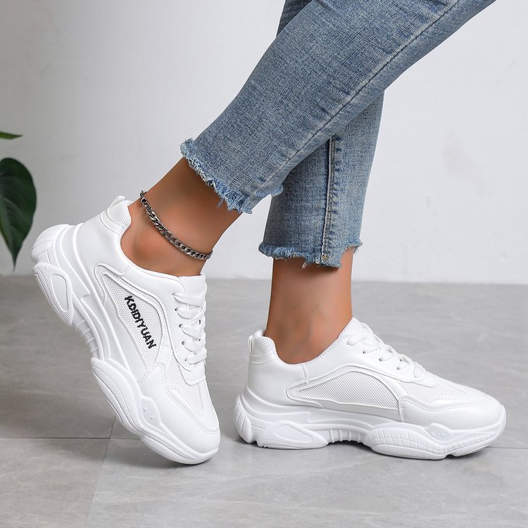 (imagen de) Zapatillas chunky de cordones blancas con suela gruesa