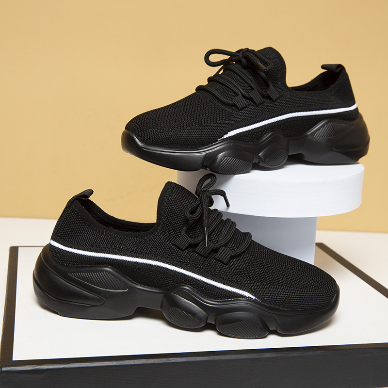 Zapatilla deportiva chunky de punto negra con raya blanca (imagen de) Zapatilla deportiva chunky de punto negra con raya blanca
