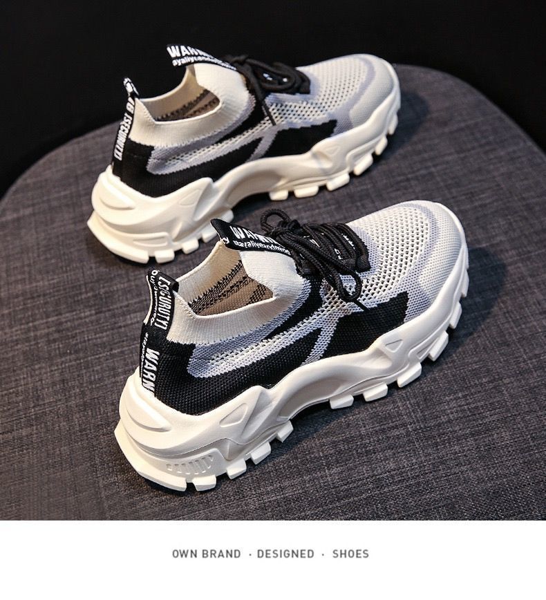 (imagen de) Zapatilla deportiva chunky de punto con suela track