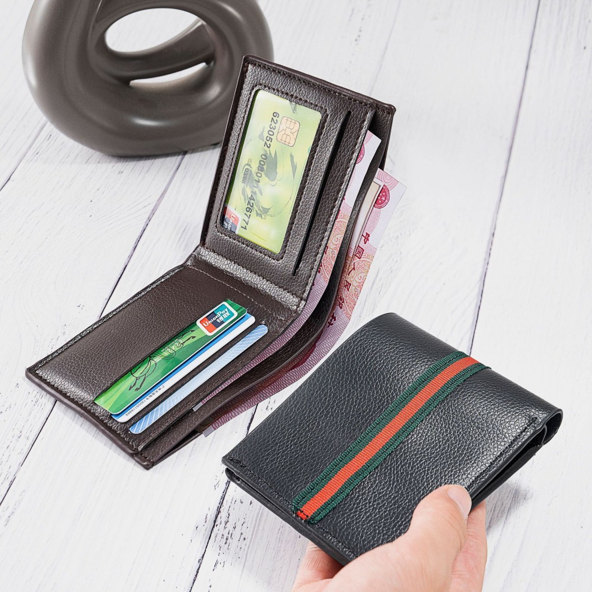 (image for) Men's vertical bifold wallet with woven stripe