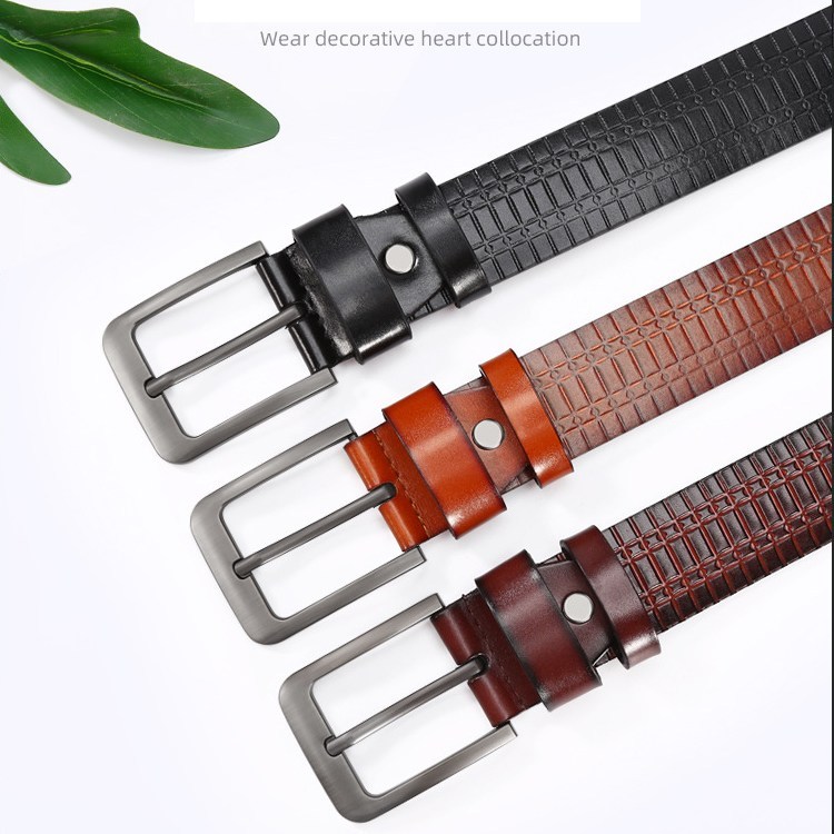 (image for) Textured belt with matte alloy buckle