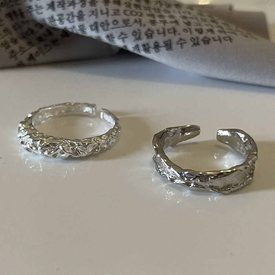 Adjustable silver‑tone ring set with organic texture (image for) Adjustable silver‑tone ring set with organic texture