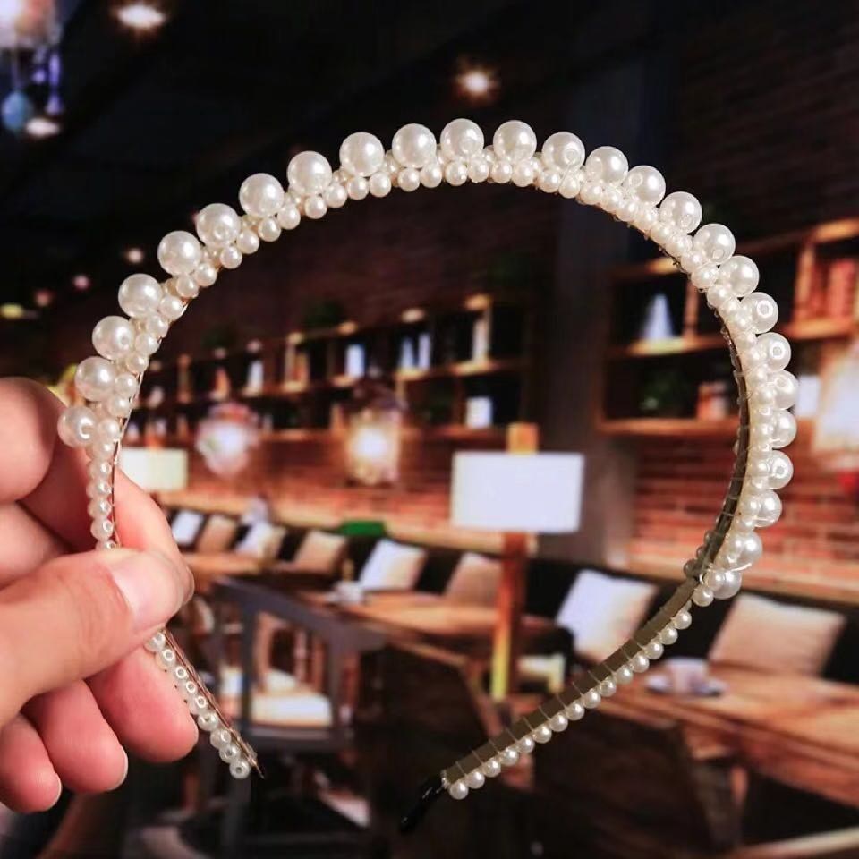 (image for) Slim headband with double-row pearl detail