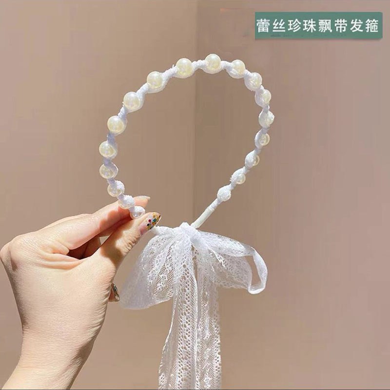(image for) Pearl headband with lace bow