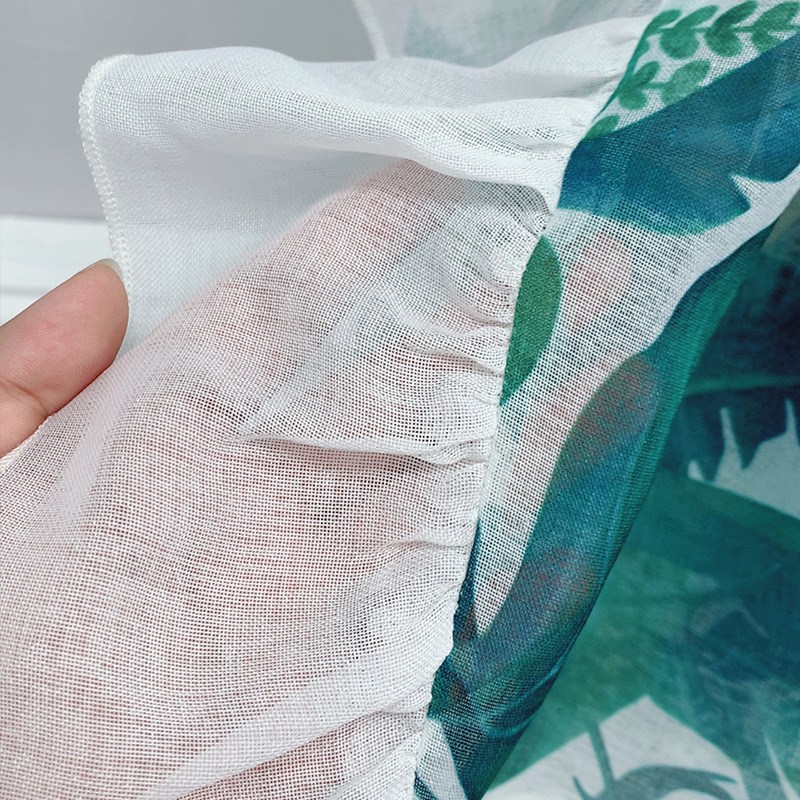 (image for) Tropical leaf curtain with white ruffle trim
