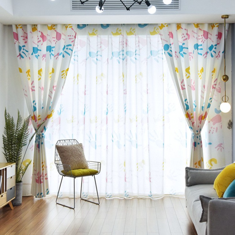 (image for) Handprint-pattern curtain with sheer panel