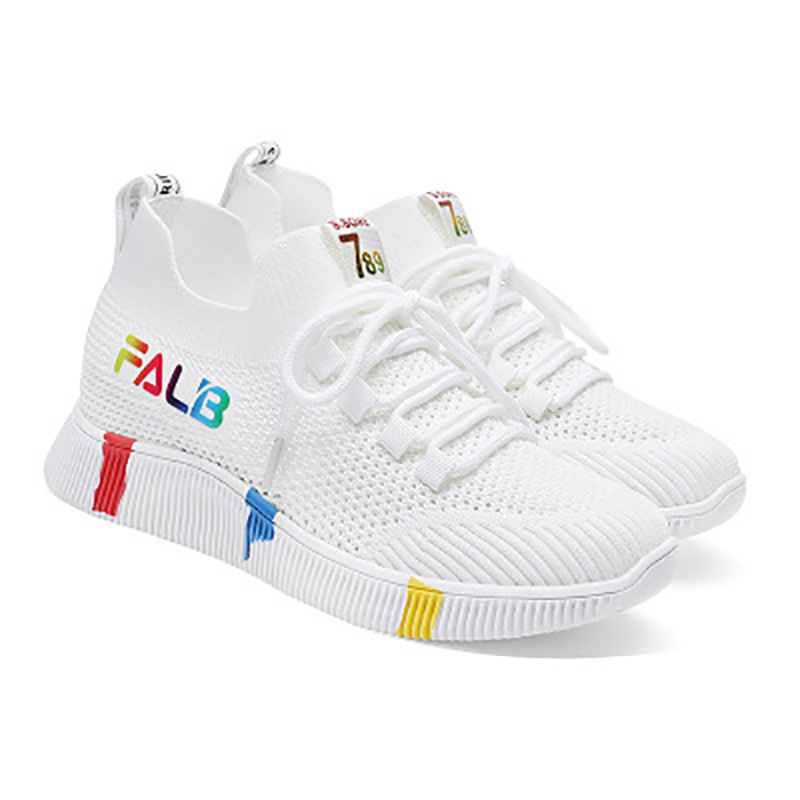 (imagen de) Zapatilla deportiva tipo calcetín con suela estriada y detalles multicolor