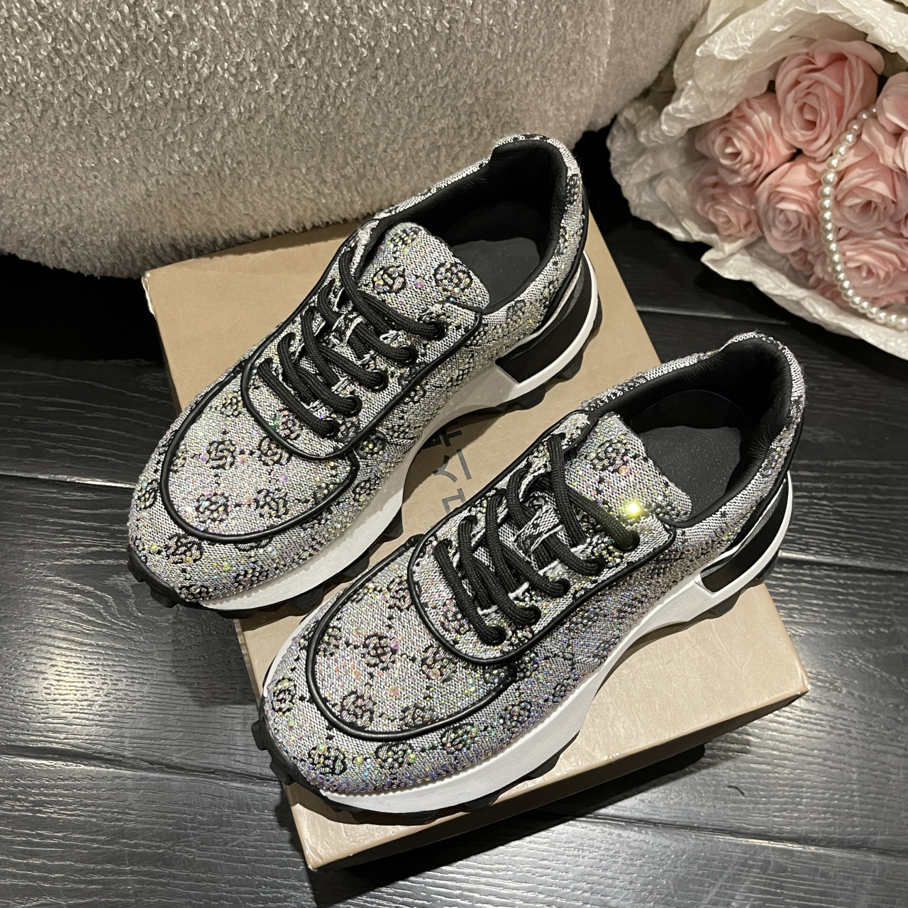 (image for) Crystal-embellished chunky sneaker