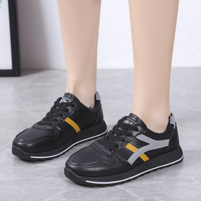 (image for) Low-top casual sneakers with side stripe