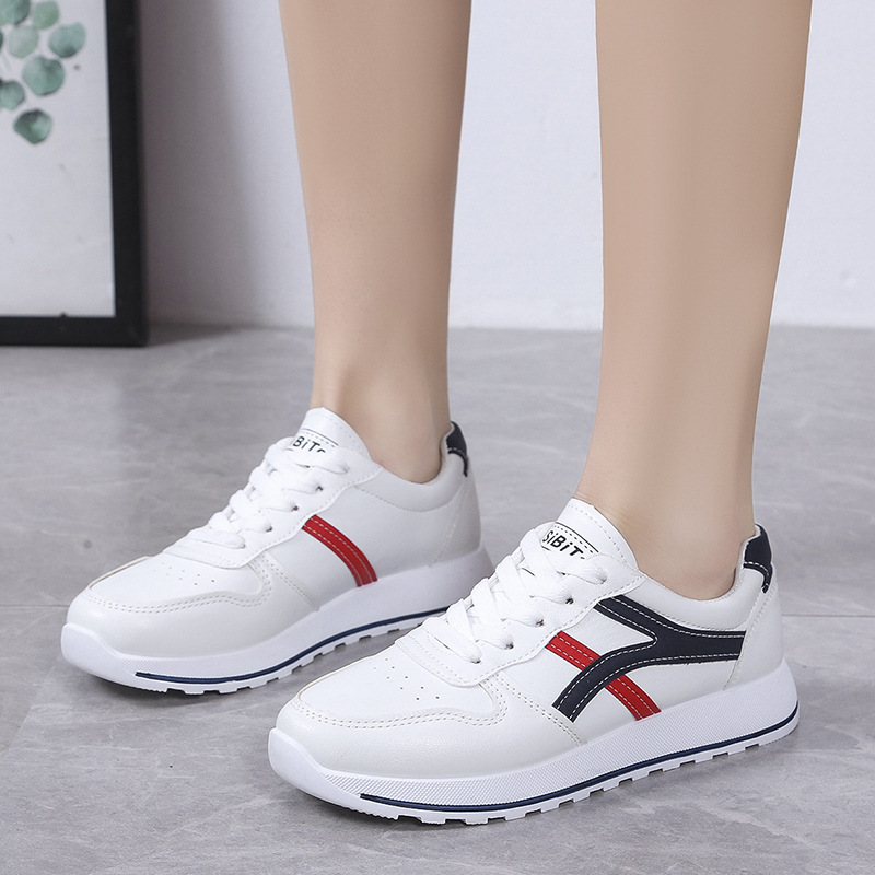(image for) Low-top casual sneakers with side stripe