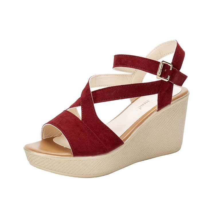 (image for) Cross-strap platform wedge for easy leisure styling