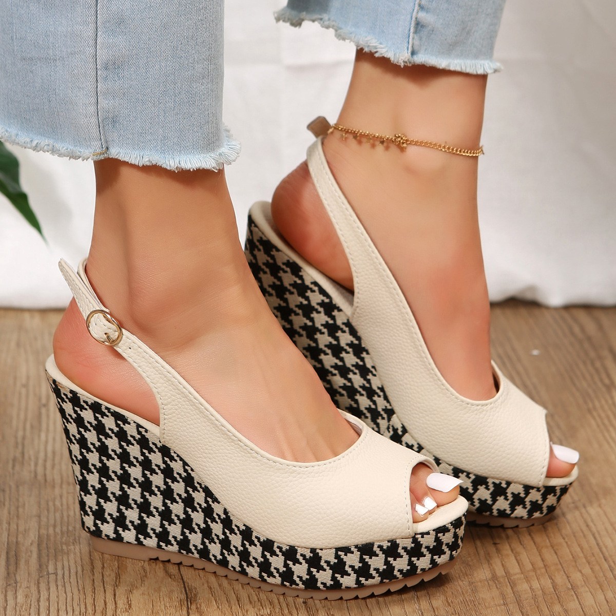 (image for) Slingback peep‑toe wedge with bold houndstooth platform
