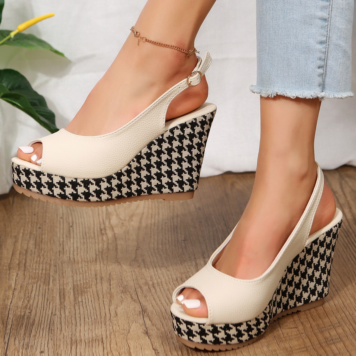 (image for) Slingback peep‑toe wedge with bold houndstooth platform