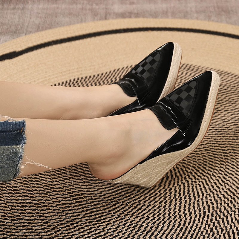 (image for) Pointed-toe espadrille wedge mule loafer