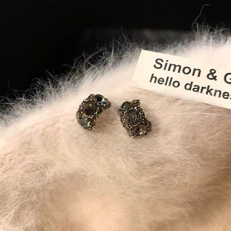 (imagen de) Pendientes de zirconia tipo botón cluster con acabado envejecido