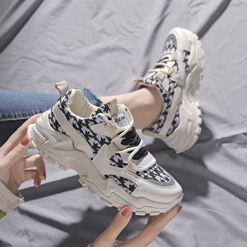 (image for) Chunky sneaker with houndstooth pattern and thick sole