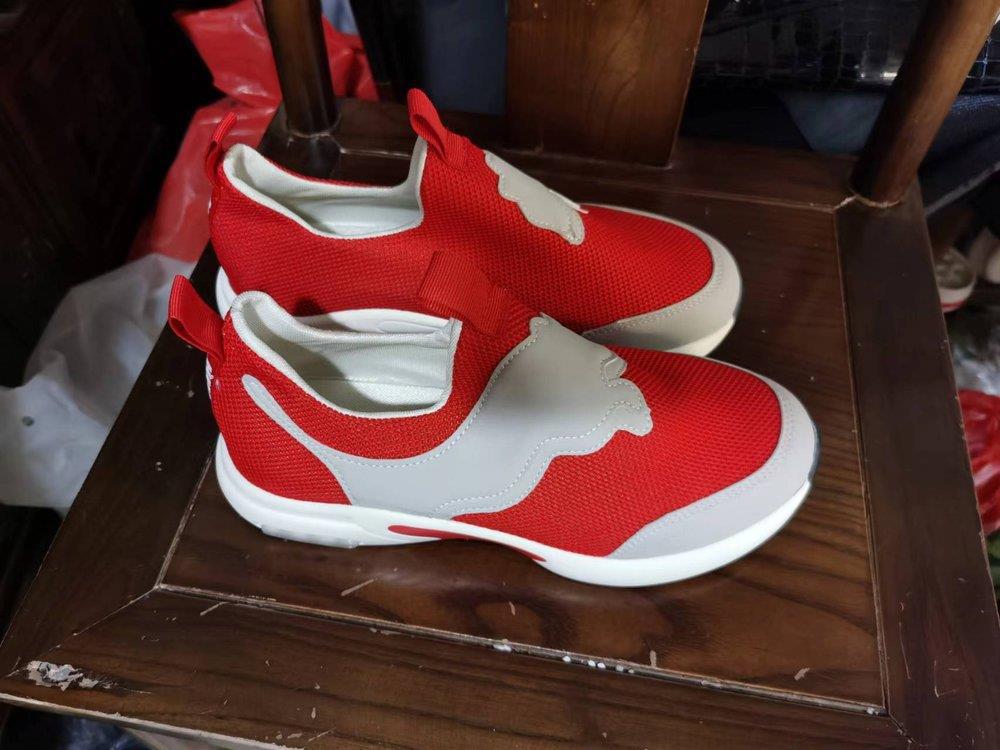 (imagen de) Zapatilla slip-on con suela chunky y cámara de aire