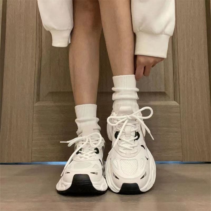 Zapatilla chunky blanca malla y suela gruesa (imagen de) Zapatilla chunky blanca malla y suela gruesa