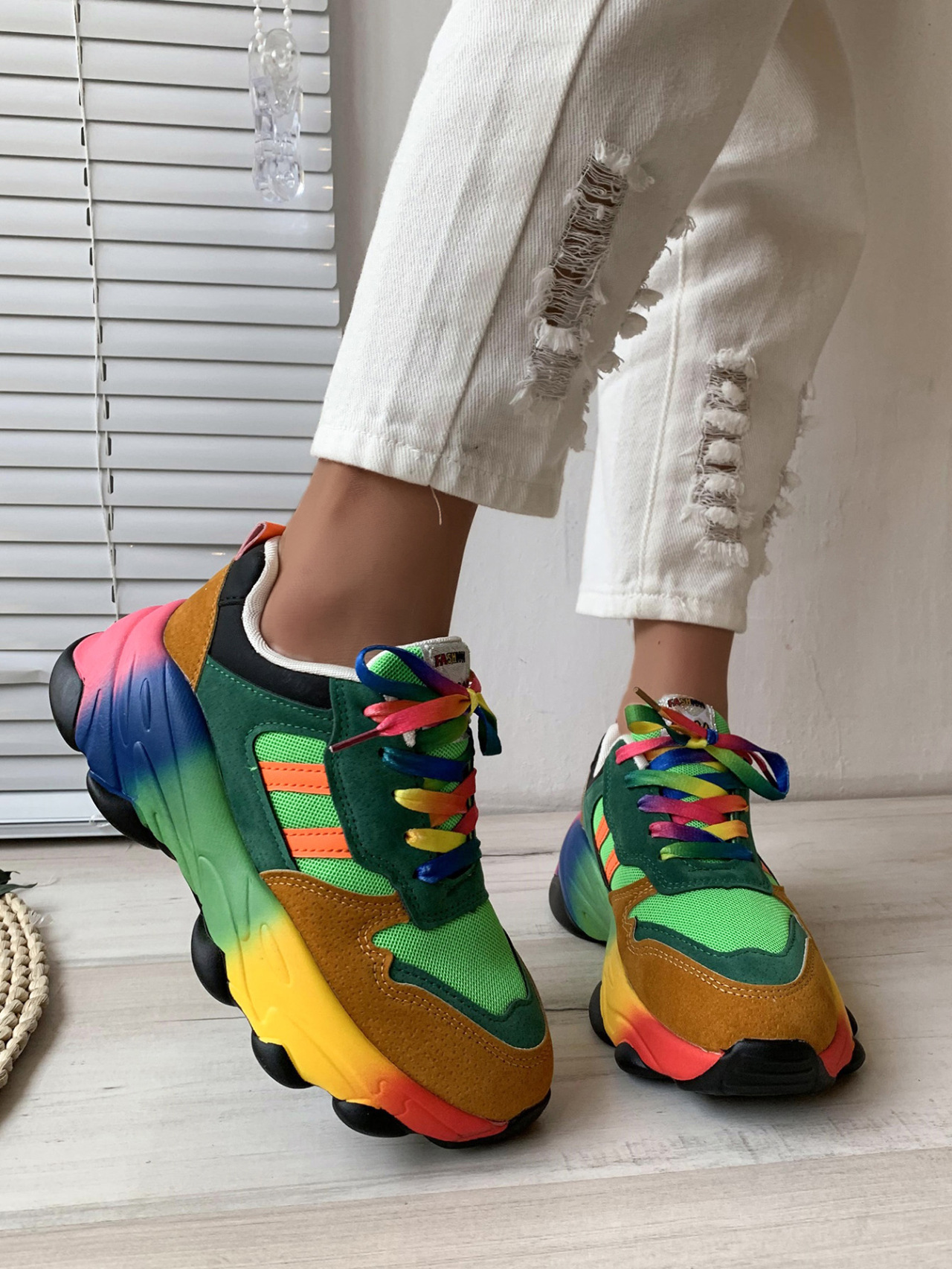 Zapatilla chunky multicolor con suela degradada (imagen de) Zapatilla chunky multicolor con suela degradada