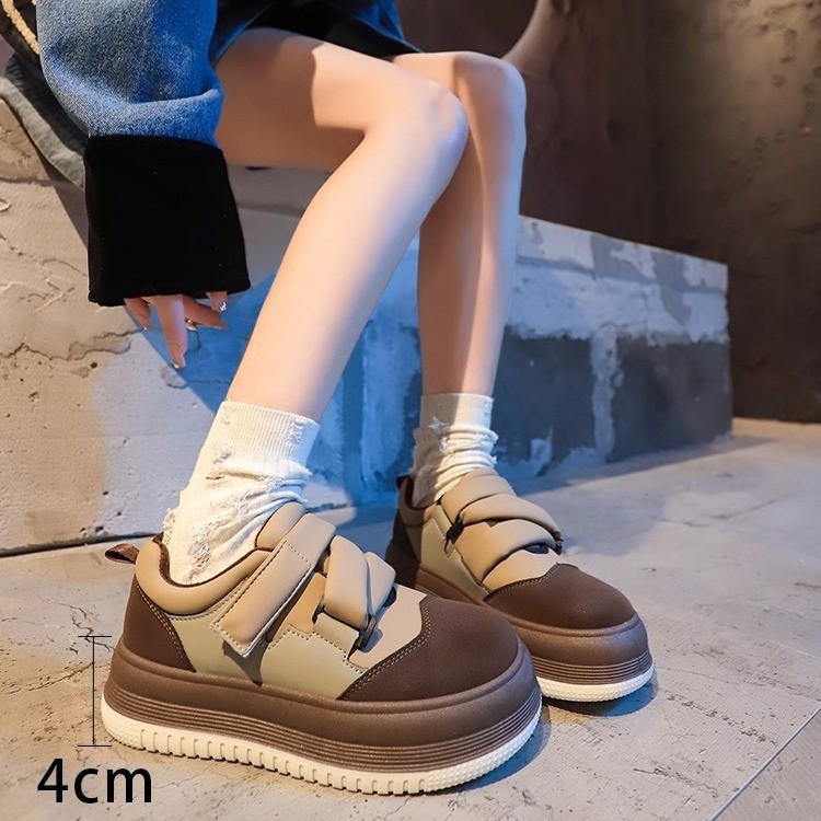 (image for) Casual sneaker with padded double straps and platform sole