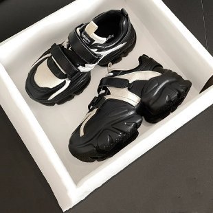 (image for) Chunky platform sneaker with double velcro straps