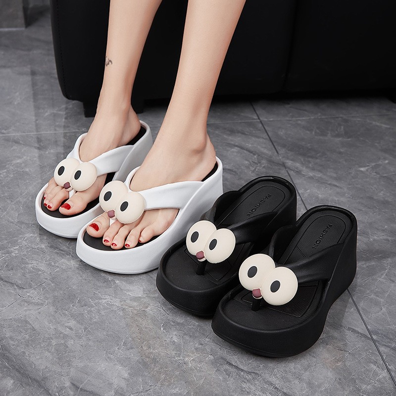 (image for) Fun-detail slide sandal with comfortable everyday sole