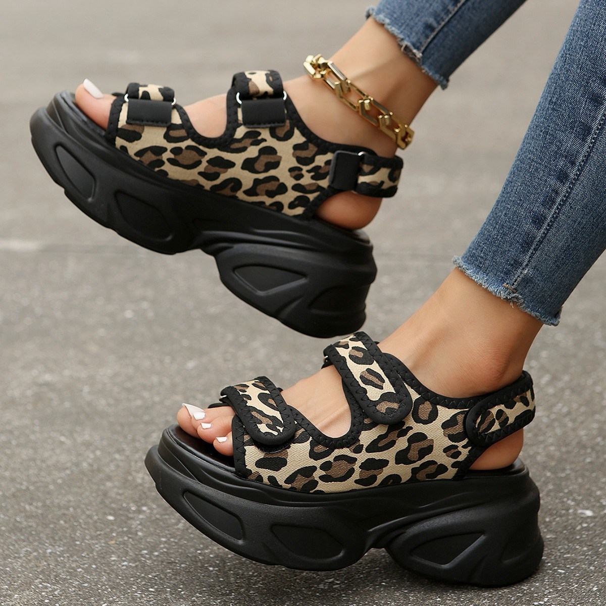(image for) Chunky platform sport sandal with triple adjustable straps