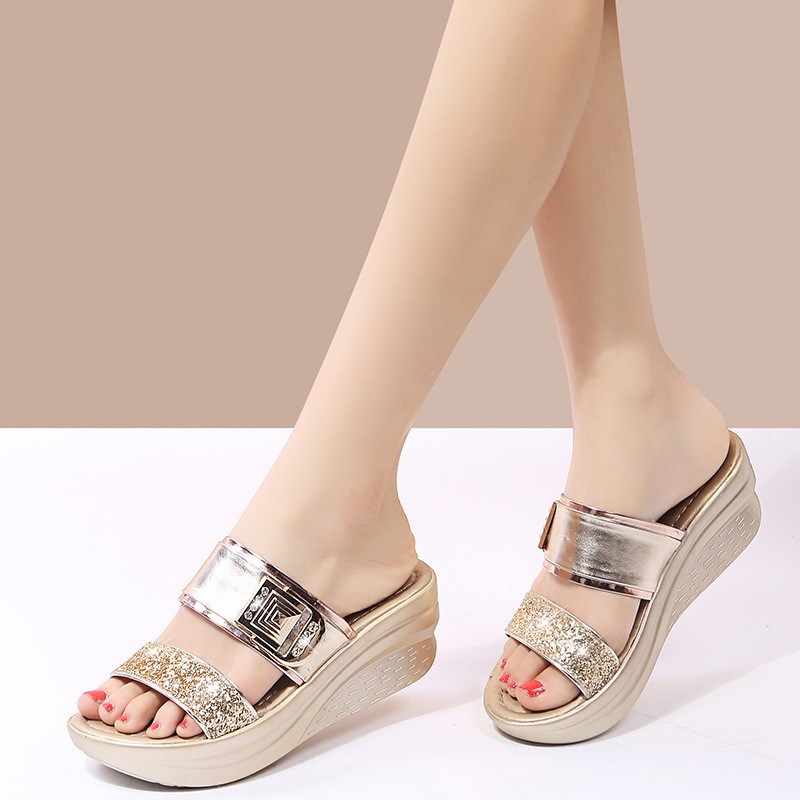 (image for) Double-strap platform slide with a luminous finish