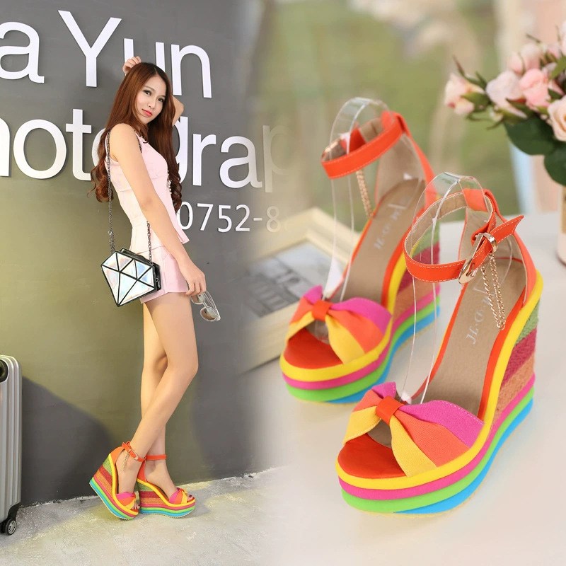 (image for) Vibrant wedge sandal with stacked platform and ankle strap