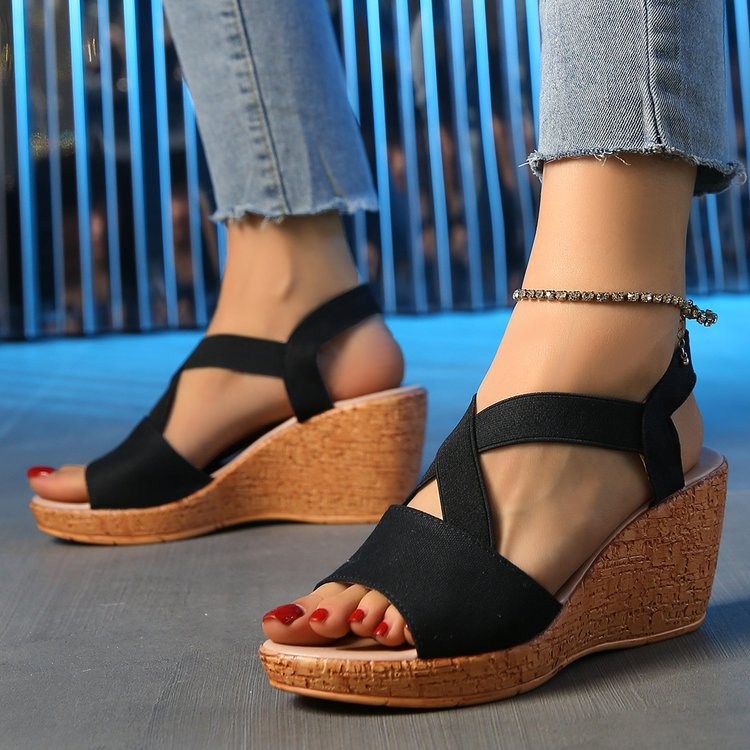 (image for) Cross-strap elastic wedge sandal