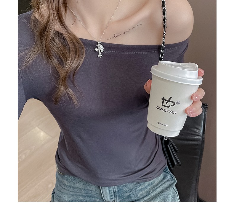 Blusa Manga larga entallada con escote…