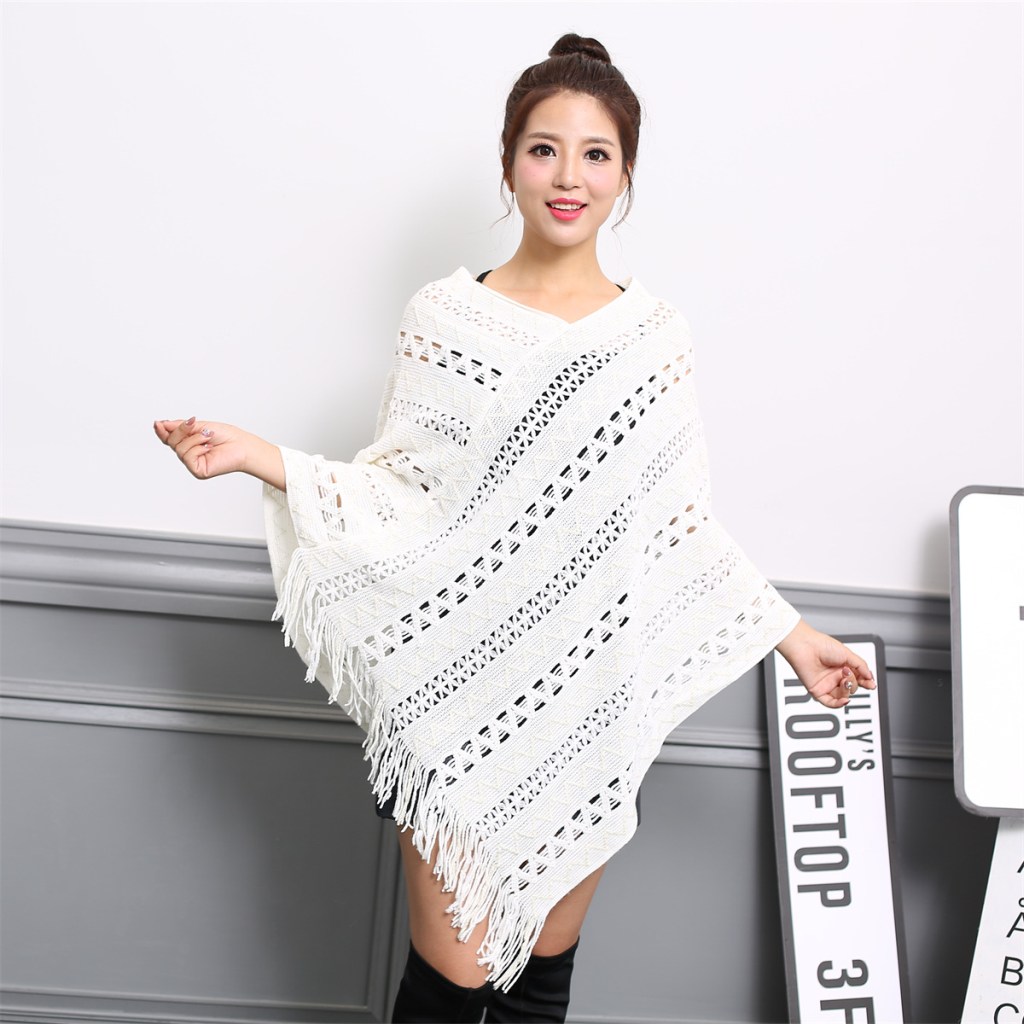 (image for) Openwork Knit Poncho with Fringe