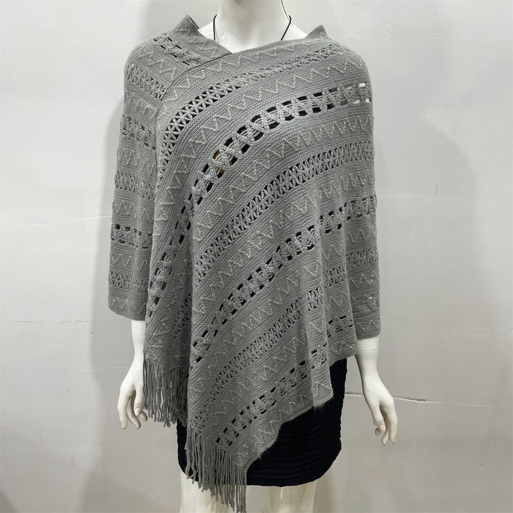 (image for) Openwork Knit Poncho with Fringe