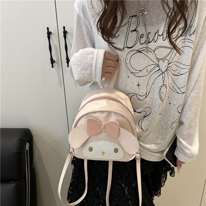 (imagen de) Mochila Urban mini con lazo y orejas